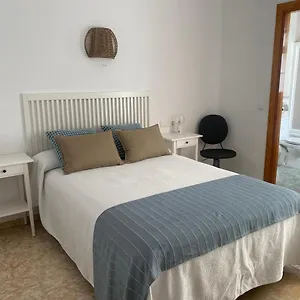 hostal-andalucia-nerja.es-andalucia.com/